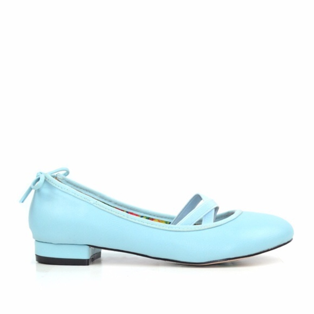 Chase + Chloe Ballet flats